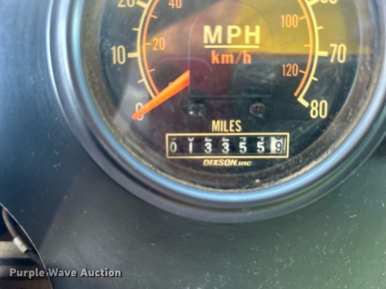 image for item DN0518 1989 Amertek Inc. 2500L hydroseeder truck