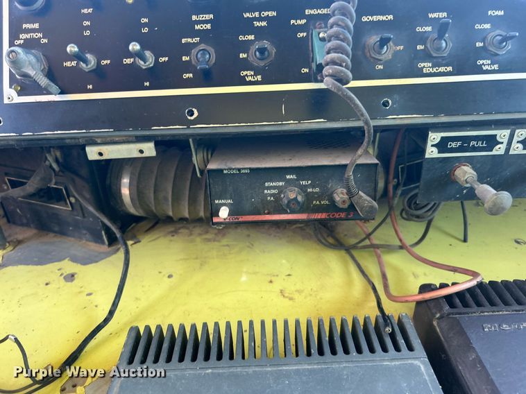 image for item DN0518 1989 Amertek Inc. 2500L hydroseeder truck