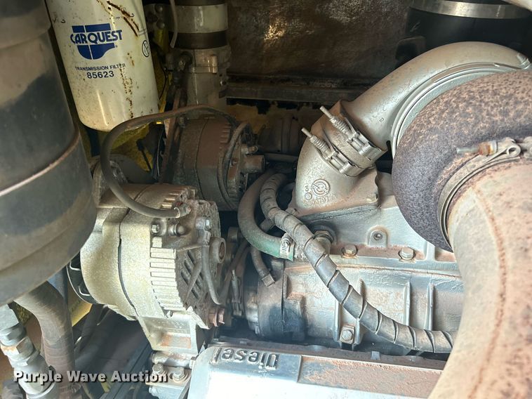 image for item DN0518 1989 Amertek Inc. 2500L hydroseeder truck