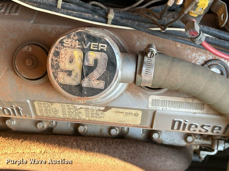 image for item DN0518 1989 Amertek Inc. 2500L hydroseeder truck