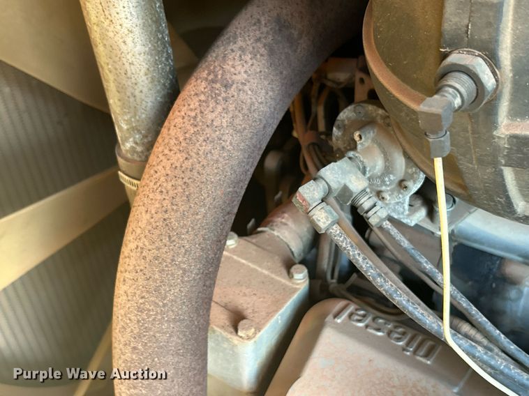 image for item DN0518 1989 Amertek Inc. 2500L hydroseeder truck