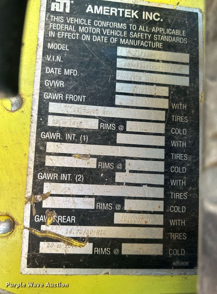 image for item DN0518 1989 Amertek Inc. 2500L hydroseeder truck