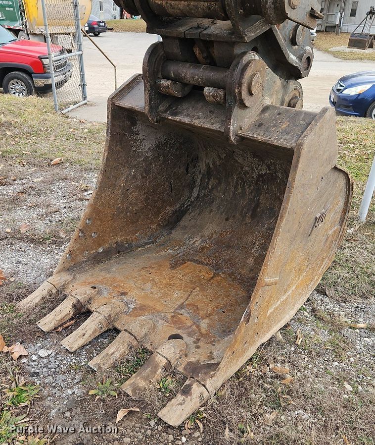 image for item DN7211 2006 Hitachi  ZX270LC-3 excavator