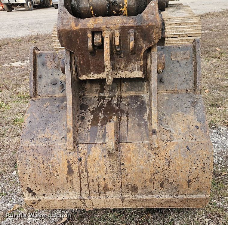 image for item DN7211 2006 Hitachi  ZX270LC-3 excavator