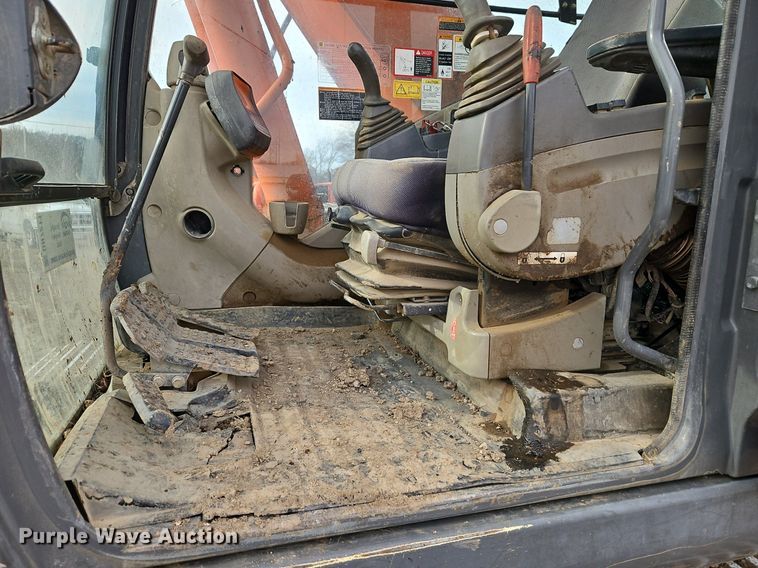 image for item DN7211 2006 Hitachi  ZX270LC-3 excavator