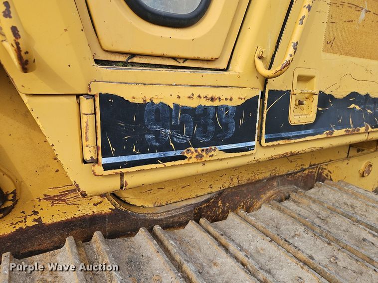 image for item DN7212 1994 Caterpillar  953B track loader