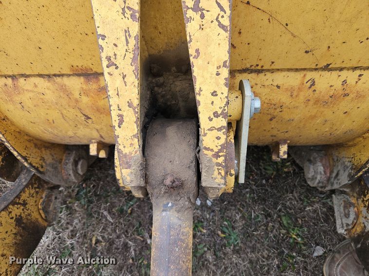 image for item DN7212 1994 Caterpillar  953B track loader