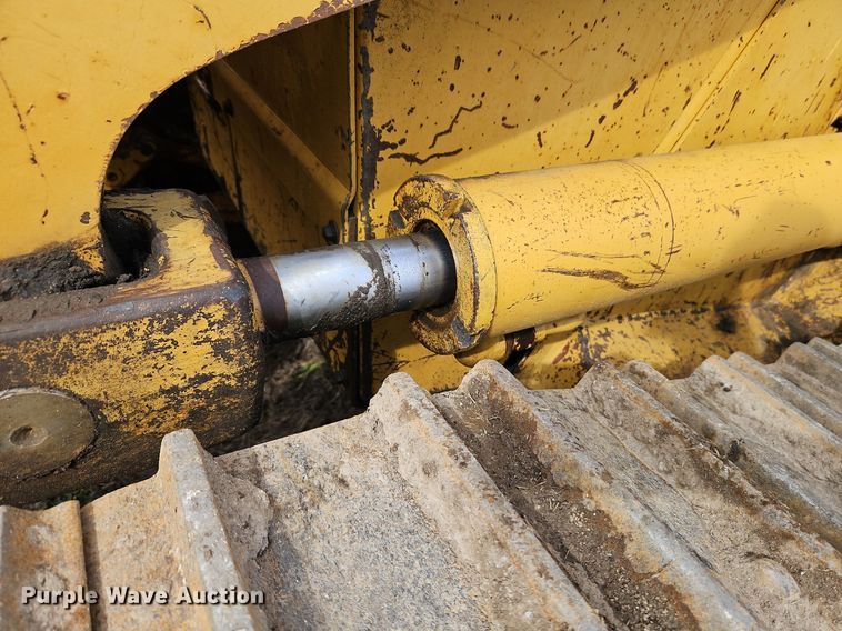 image for item DN7212 1994 Caterpillar  953B track loader