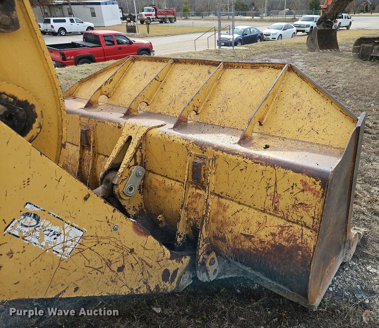 image for item DN7212 1994 Caterpillar  953B track loader