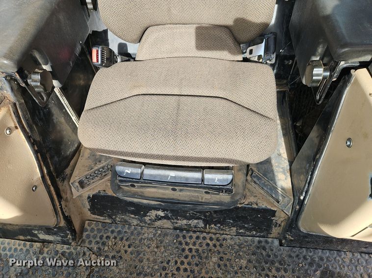 image for item DN7213 2001 Caterpillar  973C track loader