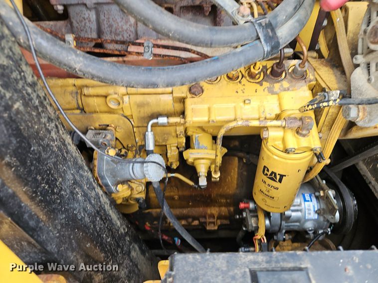 image for item DN7213 2001 Caterpillar  973C track loader