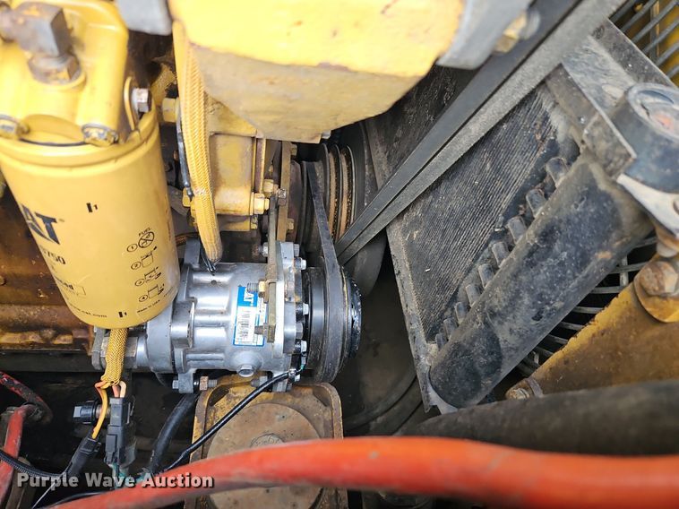 image for item DN7213 2001 Caterpillar  973C track loader