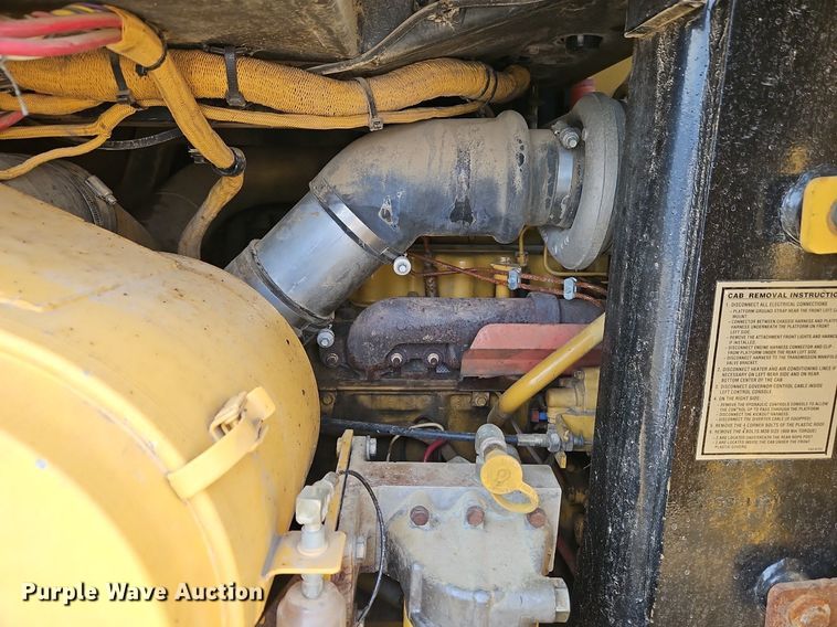 image for item DN7213 2001 Caterpillar  973C track loader