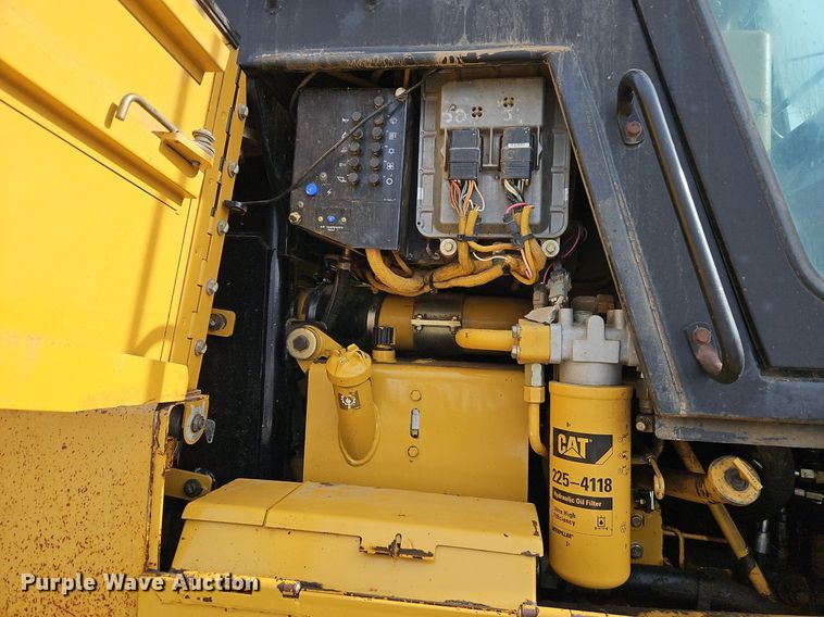 image for item DN7213 2001 Caterpillar  973C track loader