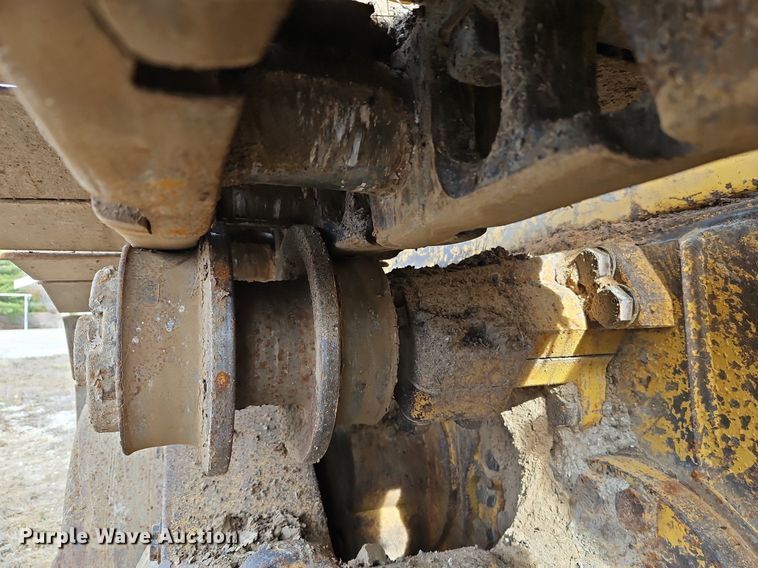 image for item DN7213 2001 Caterpillar  973C track loader