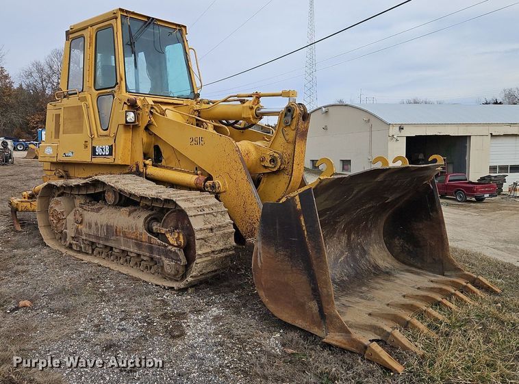 image for item DN7214 1996 Caterpillar  963B track loader