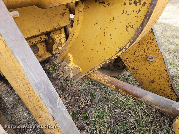 image for item DN7214 1996 Caterpillar  963B track loader
