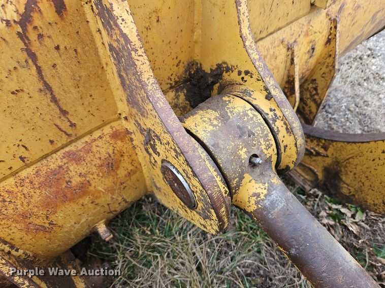 image for item DN7214 1996 Caterpillar  963B track loader