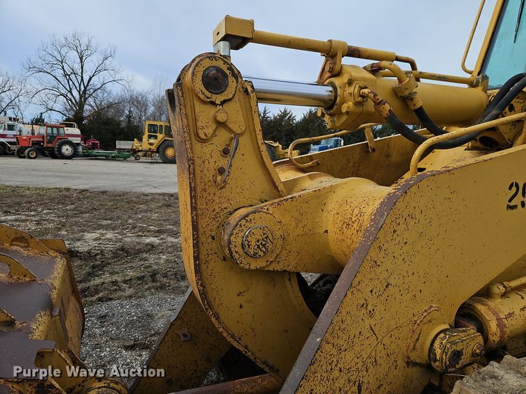 image for item DN7214 1996 Caterpillar  963B track loader