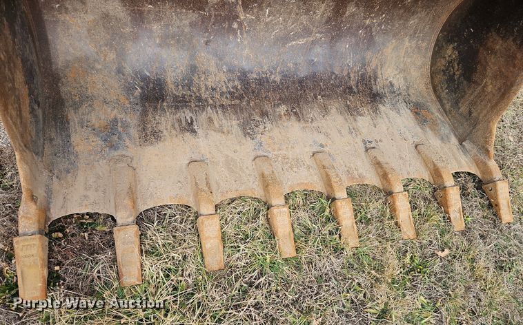 image for item DN7214 1996 Caterpillar  963B track loader