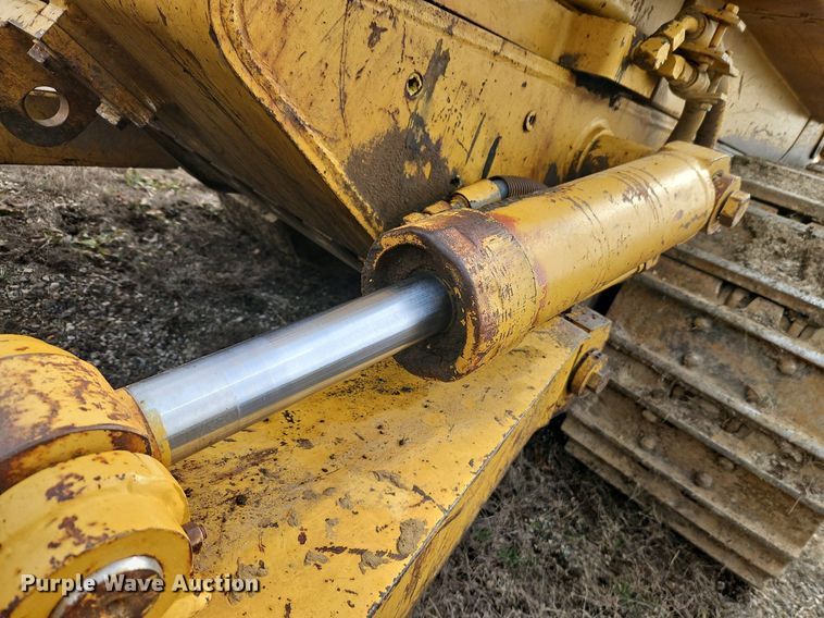 image for item DN7214 1996 Caterpillar  963B track loader