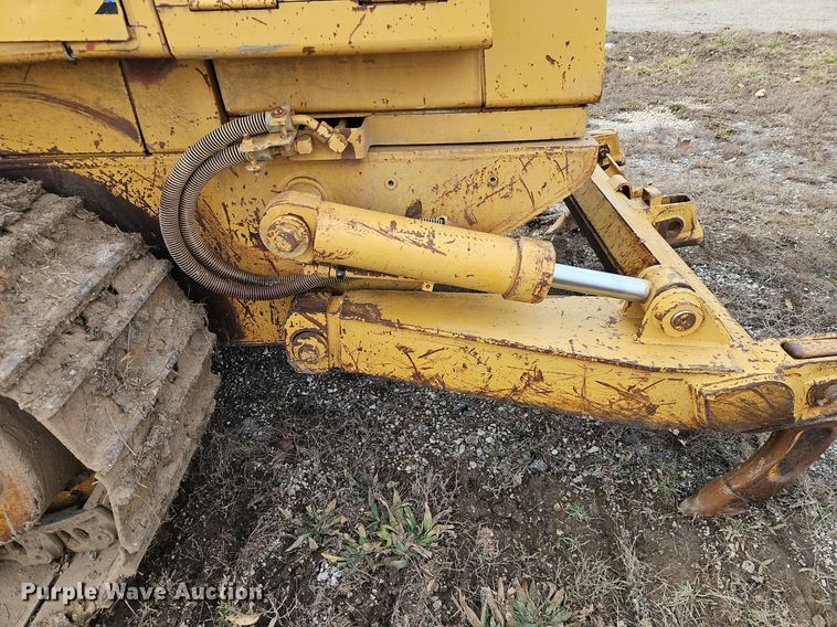 image for item DN7214 1996 Caterpillar  963B track loader