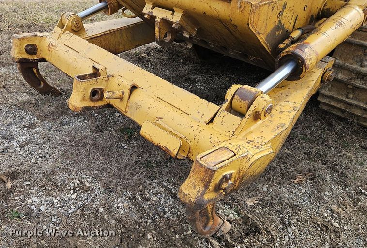 image for item DN7214 1996 Caterpillar  963B track loader