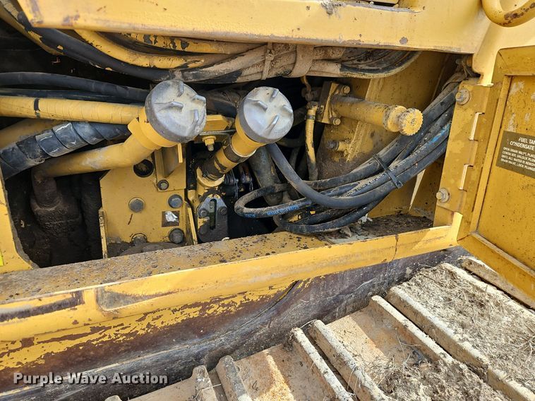 image for item DN7214 1996 Caterpillar  963B track loader