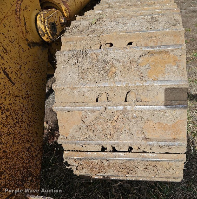 image for item DN7214 1996 Caterpillar  963B track loader