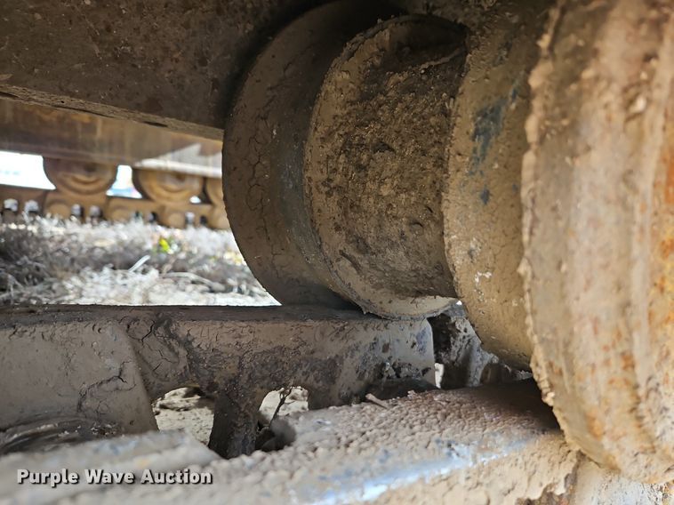 image for item DN7214 1996 Caterpillar  963B track loader