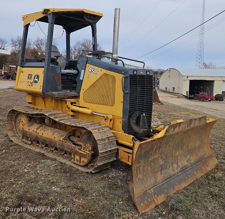 image for item DN7215 2005 John Deere 450J LT dozer