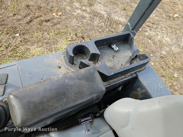 image for item DN7215 2005 John Deere 450J LT dozer