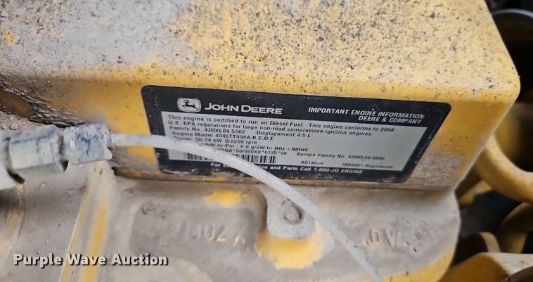 image for item DN7215 2005 John Deere 450J LT dozer