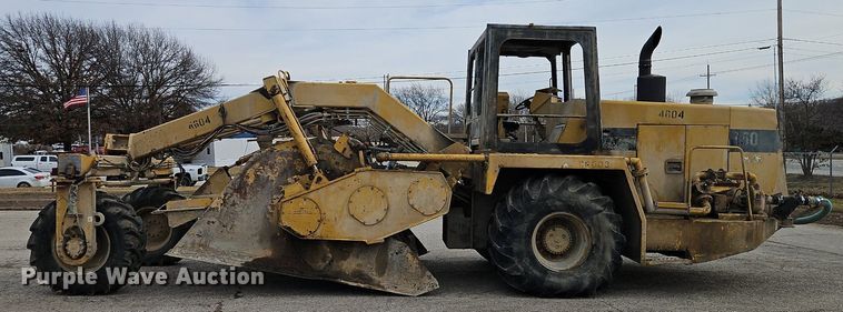 image for item DN7216 1995 Caterpillar  SM 350 soil stabilizer / reclaimer