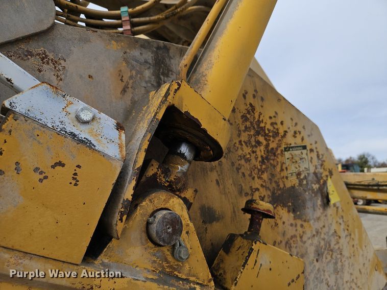 image for item DN7216 1995 Caterpillar  SM 350 soil stabilizer / reclaimer