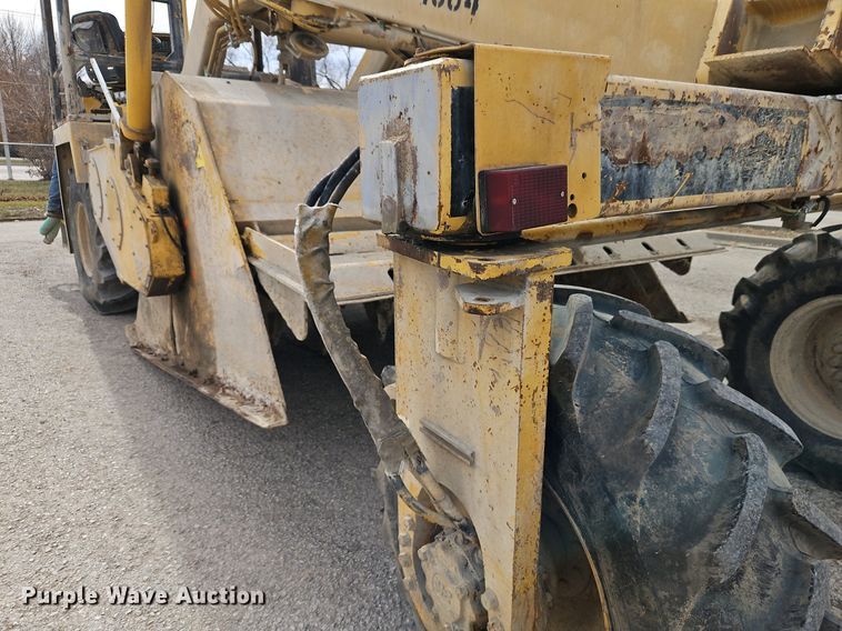 image for item DN7216 1995 Caterpillar  SM 350 soil stabilizer / reclaimer