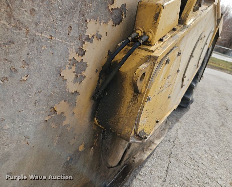 image for item DN7216 1995 Caterpillar  SM 350 soil stabilizer / reclaimer