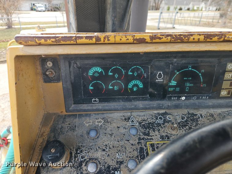 image for item DN7216 1995 Caterpillar  SM 350 soil stabilizer / reclaimer