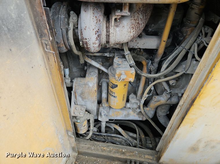 image for item DN7216 1995 Caterpillar  SM 350 soil stabilizer / reclaimer