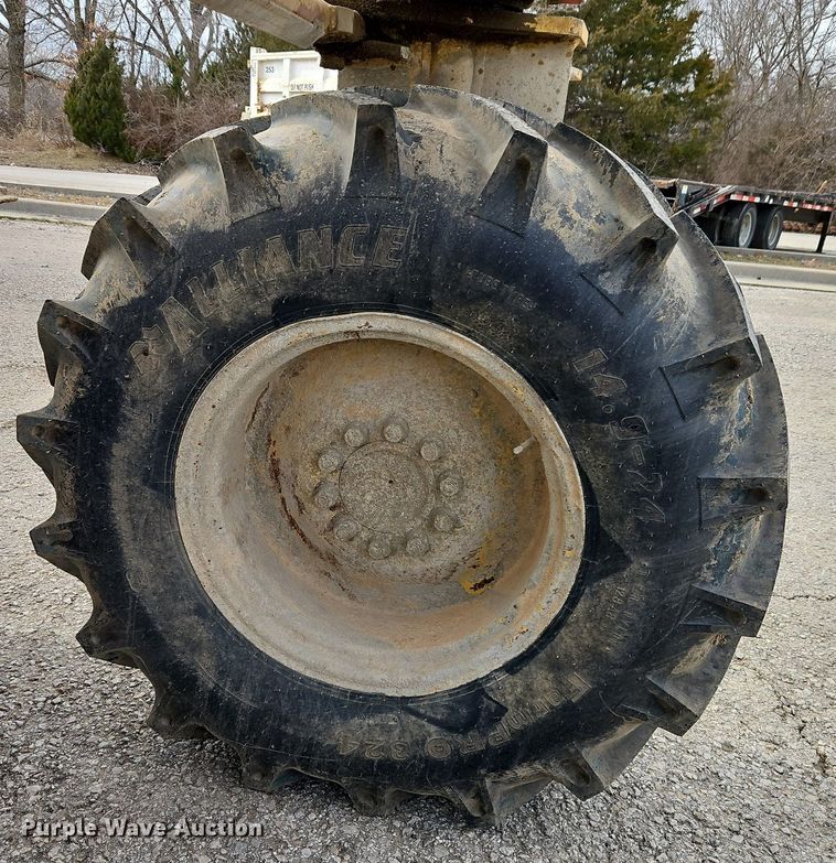 image for item DN7216 1995 Caterpillar  SM 350 soil stabilizer / reclaimer