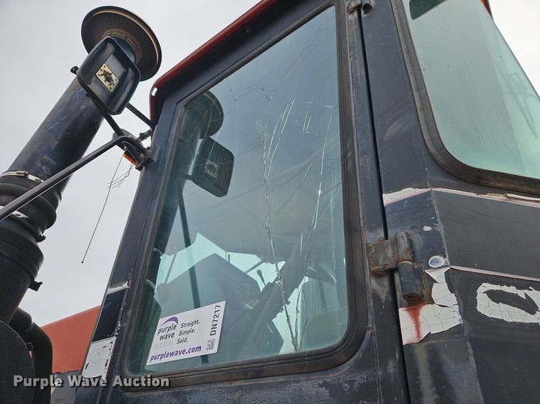 image for item DN7217 1998 Case IH 9370 4WD tractor