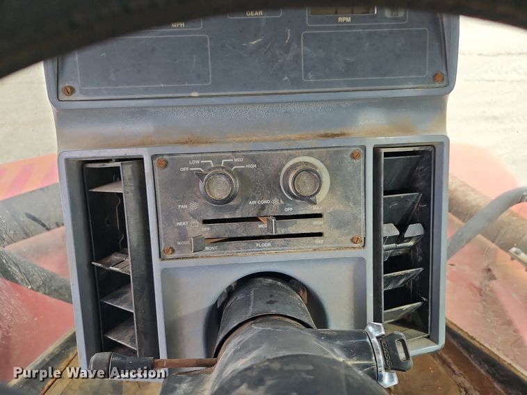 image for item DN7217 1998 Case IH 9370 4WD tractor