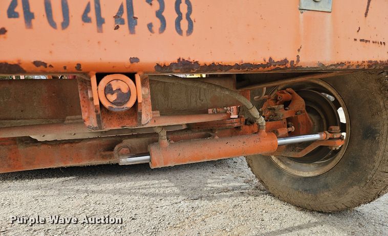 image for item DN7219 Broce CR350 broom