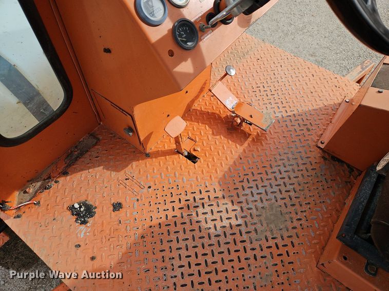 image for item DN7219 Broce CR350 broom