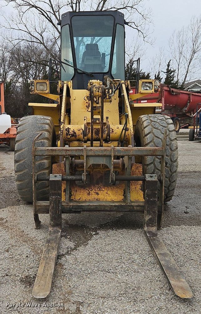 image for item DN7220 1994 Komatsu  WA250-1 wheel loader