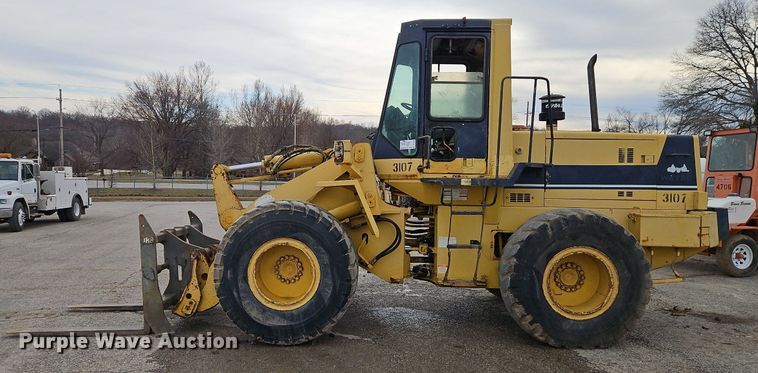 image for item DN7220 1994 Komatsu  WA250-1 wheel loader