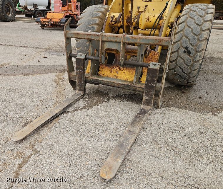 image for item DN7220 1994 Komatsu  WA250-1 wheel loader