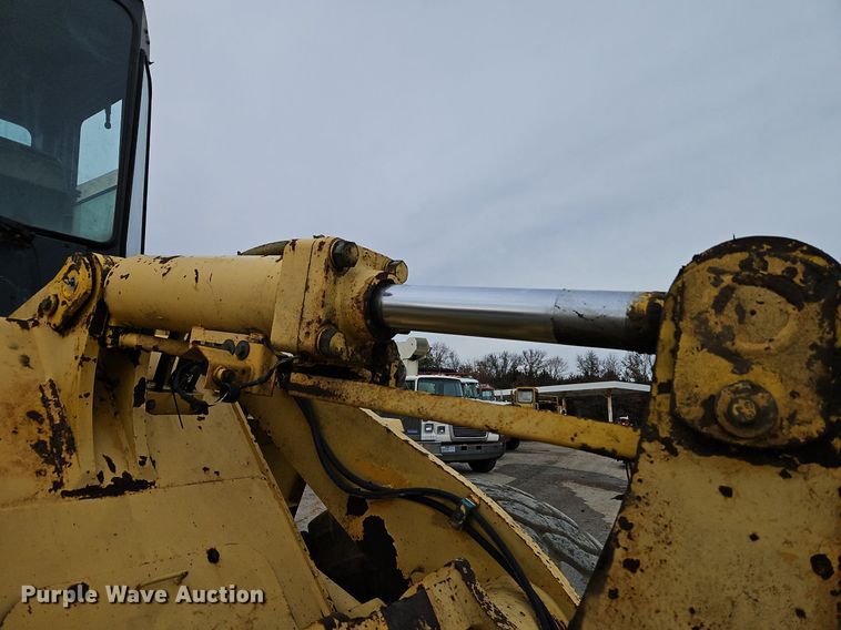 image for item DN7220 1994 Komatsu  WA250-1 wheel loader