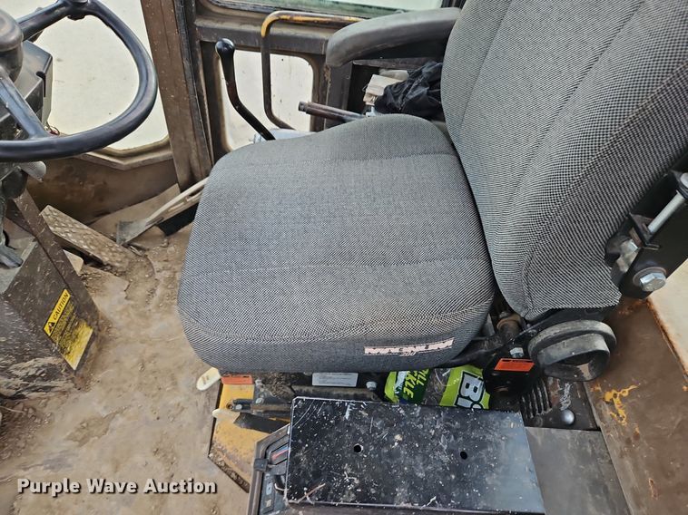 image for item DN7220 1994 Komatsu  WA250-1 wheel loader