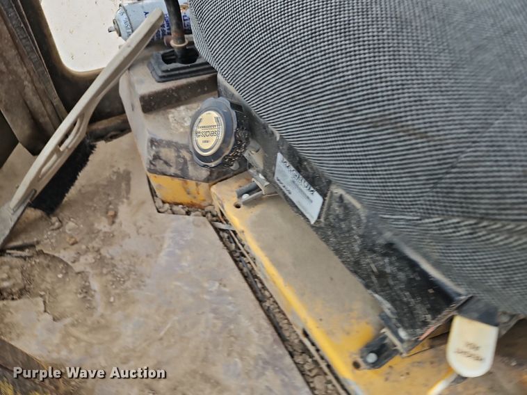 image for item DN7220 1994 Komatsu  WA250-1 wheel loader